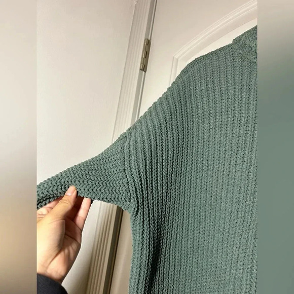 Abercrombie and fitch chunky green cable knit turtleneck sweater NWT - Picture 6 of 10